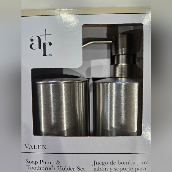 allen + roth Brushed Nickel 15-oz Soap and Lotion Dispenser. Bathroom set, NEW. - Picture 3 of 7